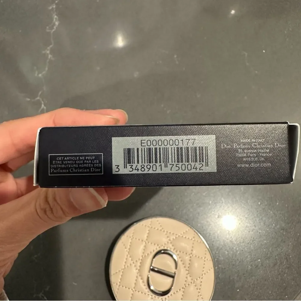 New in box Dior Beauty Forever Nude Matte Filter. #01 Fair NIB Blurring Setting